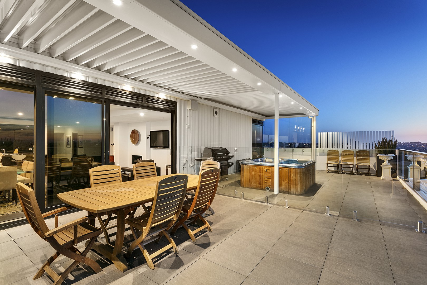 703/5 Sovereign Point Court, Doncaster, VIC 3108, Doncaster - Thumbnail 8