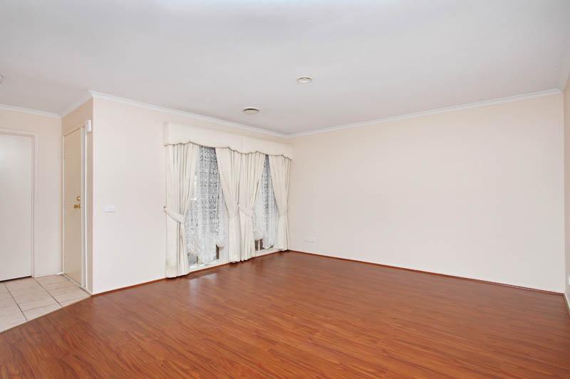 7 Carnaby Close, Hoppers Crossing, VIC 3029 - Thumbnail 2 - 27/11/2019