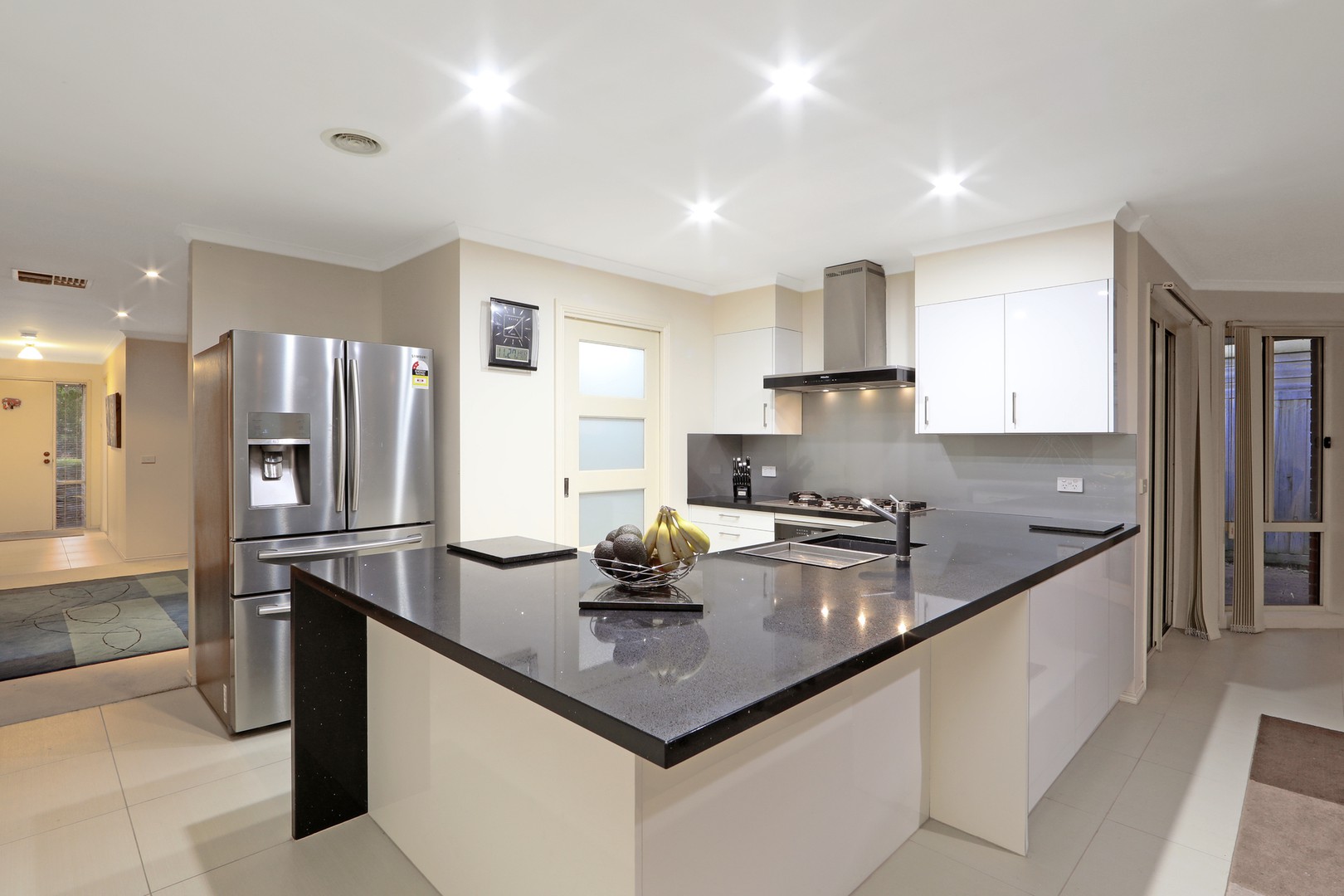 20 Suzana Place, Rowville, VIC 3178 - Thumbnail 2 - 28/11/2019