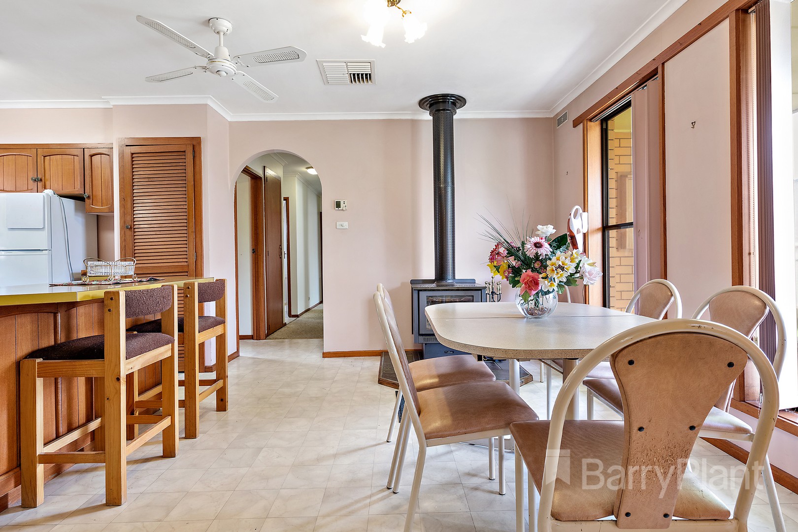 20 John Street, Wendouree, VIC 3355 - Thumbnail 2 - 05/12/2019