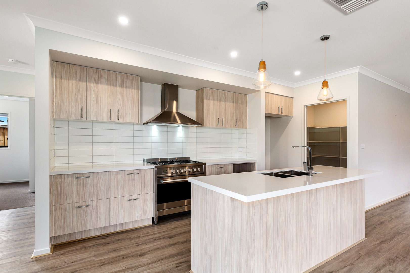 9 Bethany Way, Mickleham, VIC 3064 - Thumbnail 2 - 10/12/2019