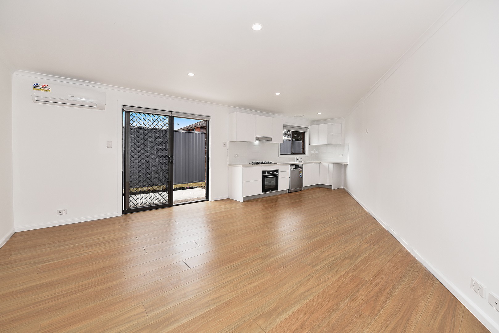 3/1 Chandler Street, Keilor East, VIC 3033 - Thumbnail 2 - 11/12/2019