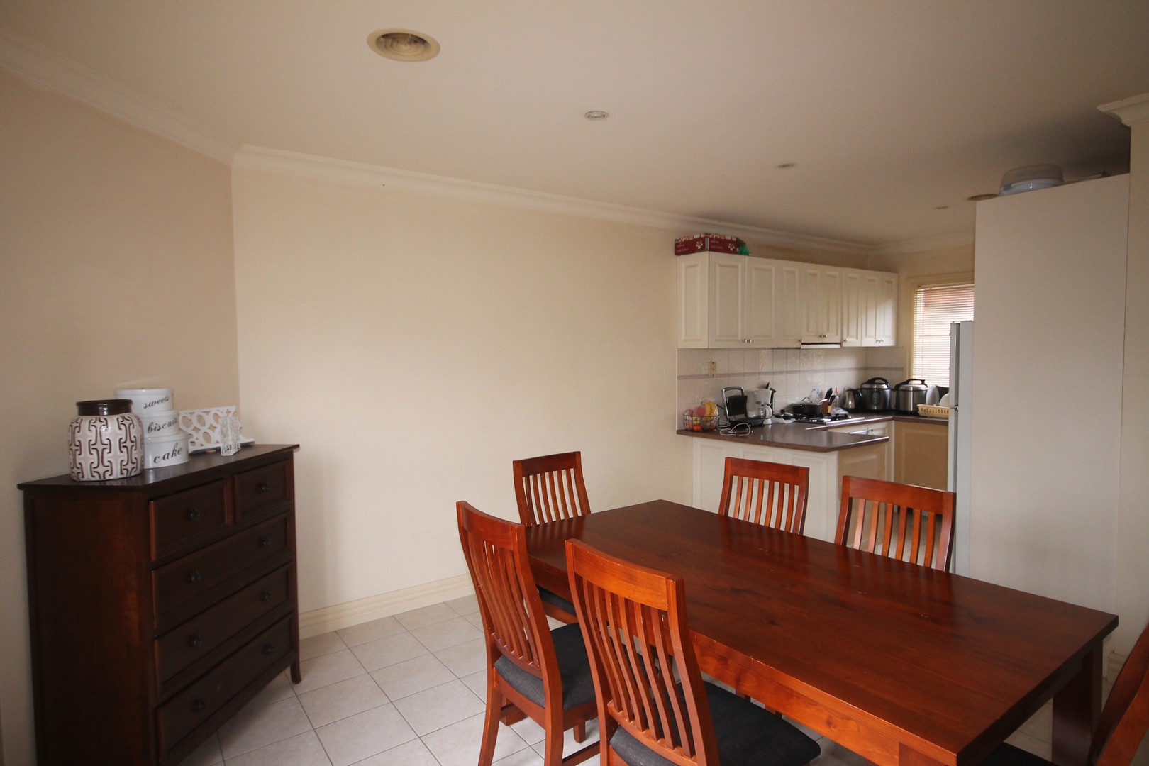 2/5 Doolan Street, Reservoir, VIC 3073 - Thumbnail 2 - 12/12/2019