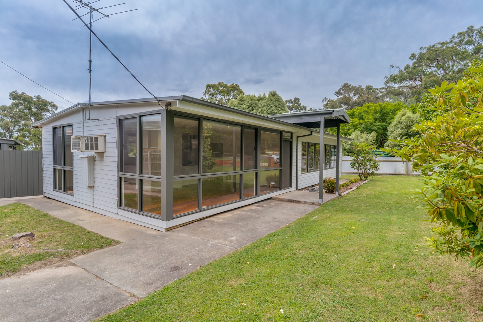 49 Old Hereford Road, Mount Evelyn, VIC 3796 - Thumbnail 1 - 12/12/2019