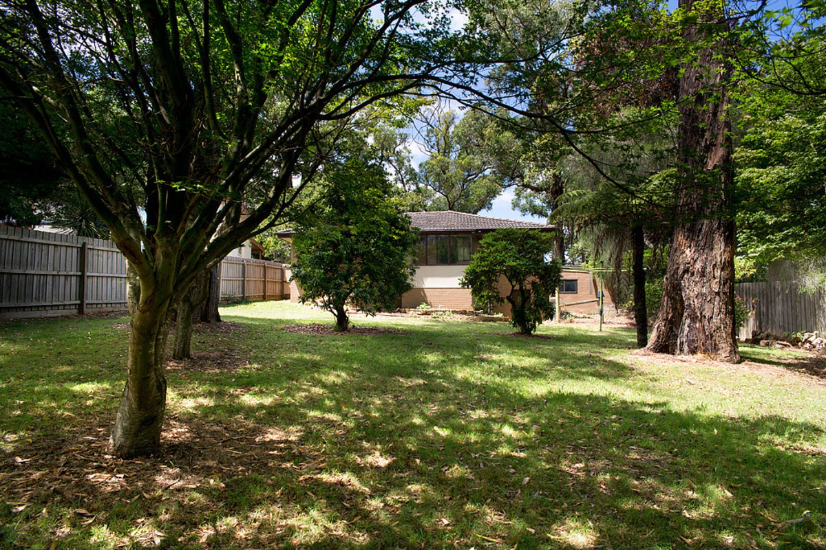 5 Kings Road, Emerald, VIC 3782 - Thumbnail 2 - 12/12/2019