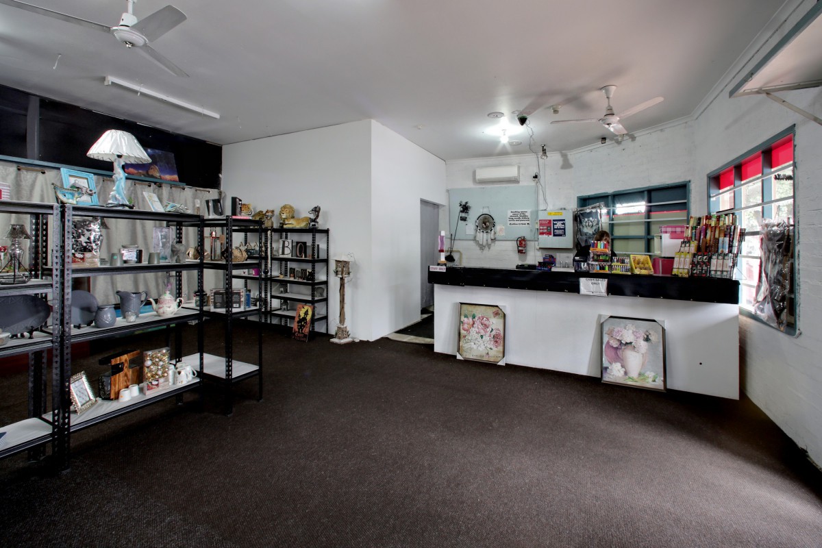 6 / 5-7 Kilvington Drive, Emerald, VIC 3782 - Thumbnail 2 - 18/12/2019