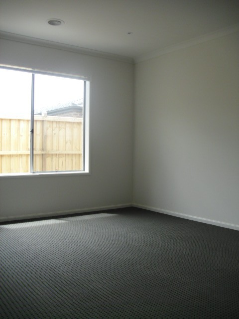 15 Newhaven Drive, Williams Landing, VIC 3027 - Thumbnail 1 - 07/01/2020