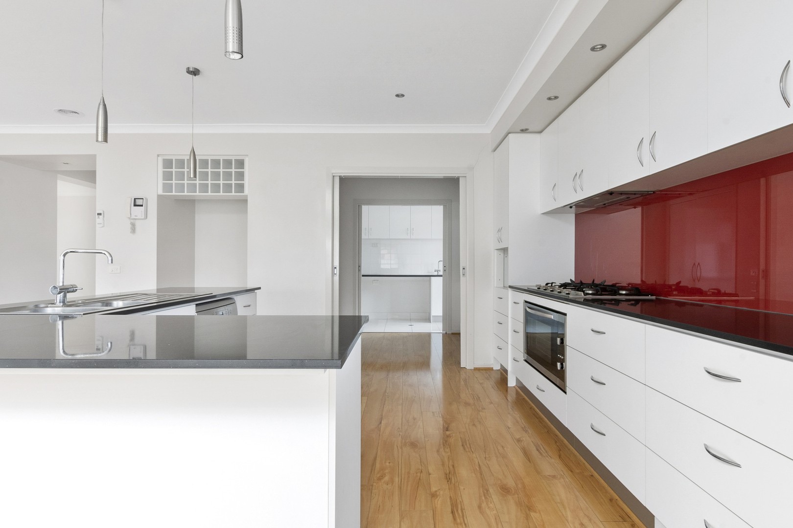 45 Monterey Bay Drive, Sanctuary Lakes, VIC 3030 - Thumbnail 2 - 21/01/2020