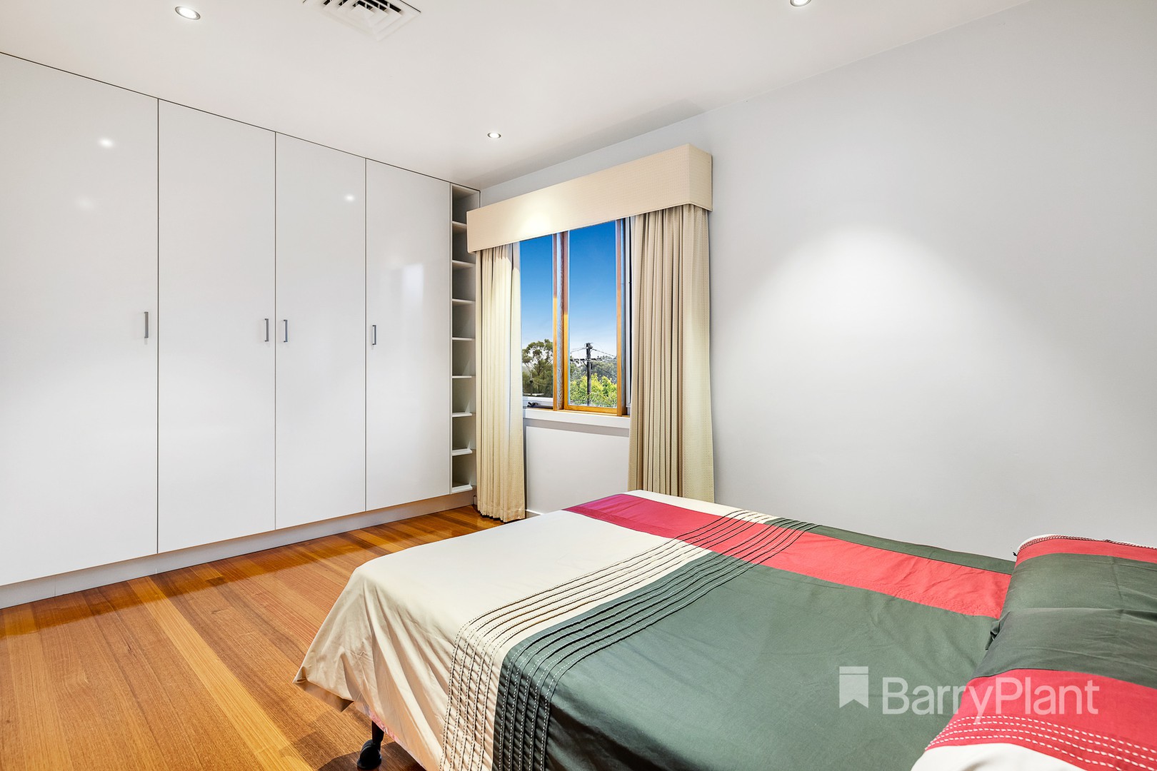10 Stradmore Avenue, Templestowe, VIC 3106, Templestowe - Thumbnail 7