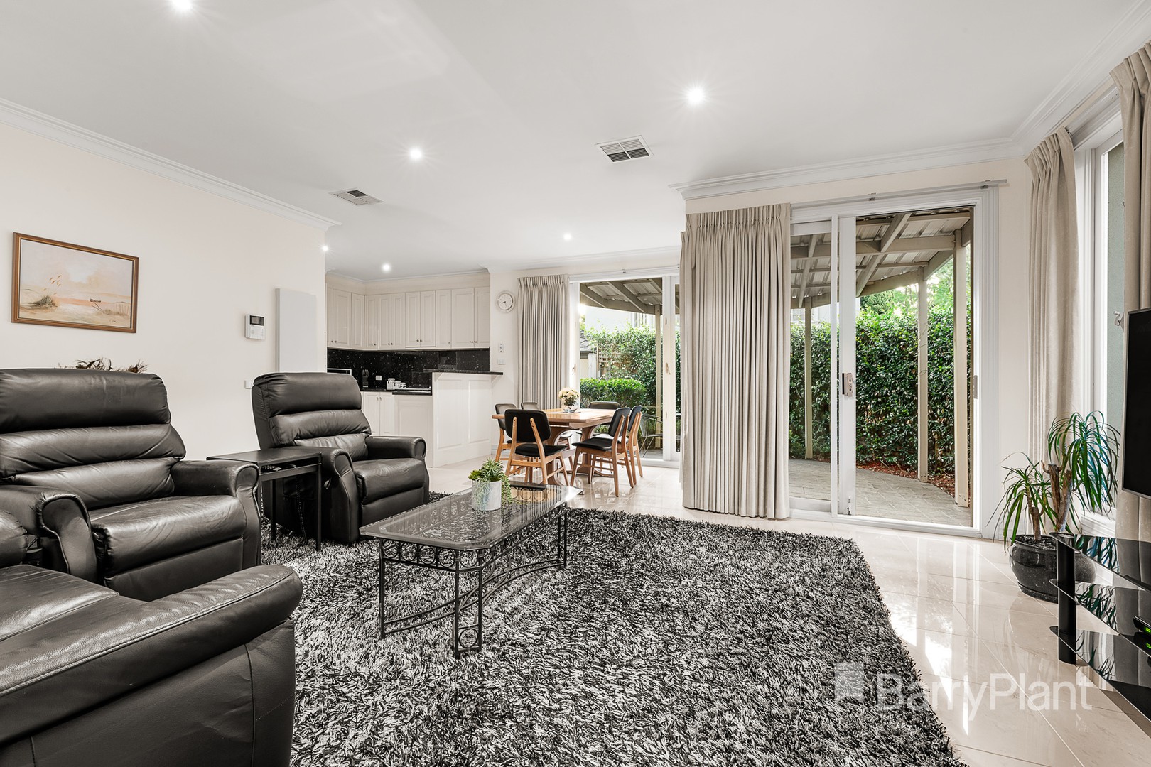 13 Laurie Road, Doncaster East, VIC 3109, Doncaster East - Thumbnail 5