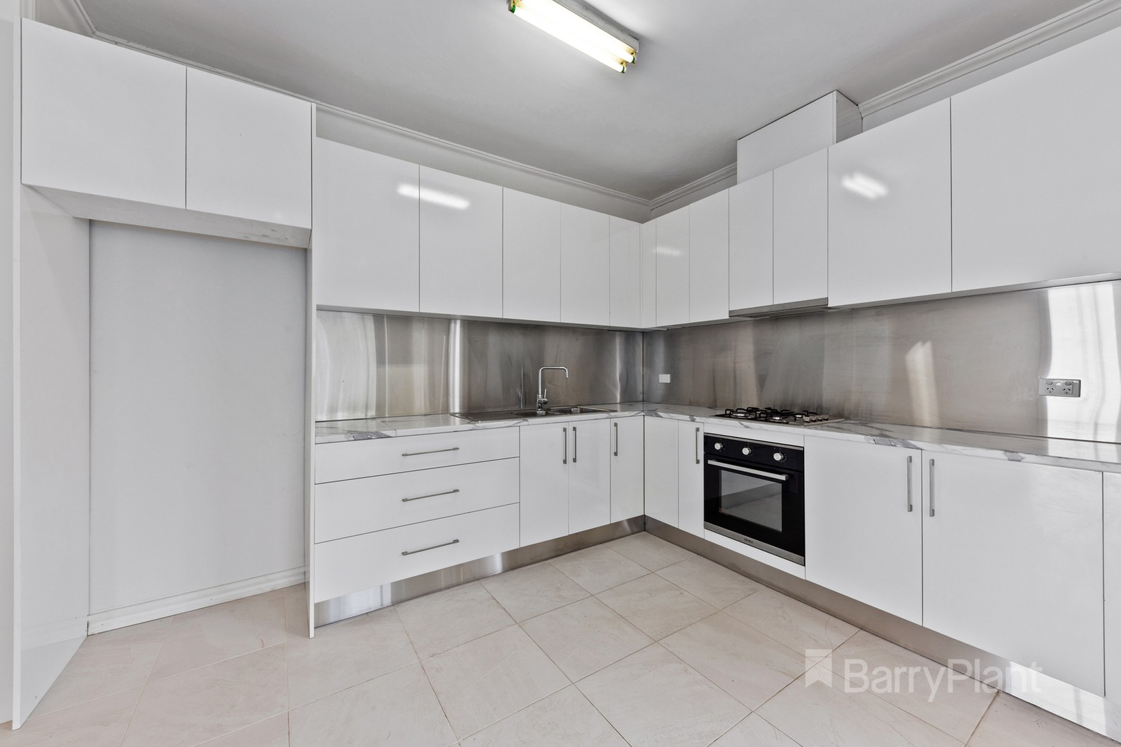 17 Foxton Street, St Albans, VIC 3021 - Thumbnail 1 - 29/01/2020