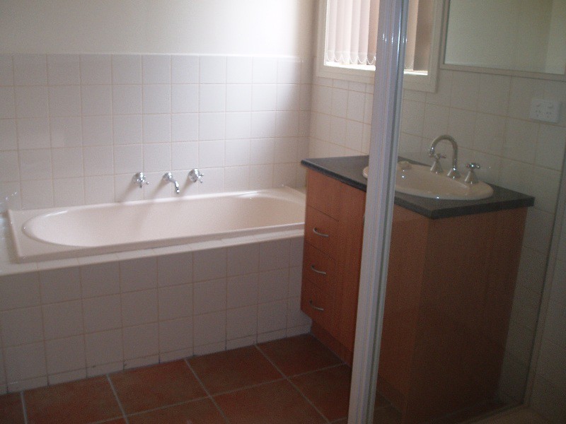 3/62 Sutherland Street, Kilmore, VIC 3764 - Thumbnail 2 - 30/01/2020