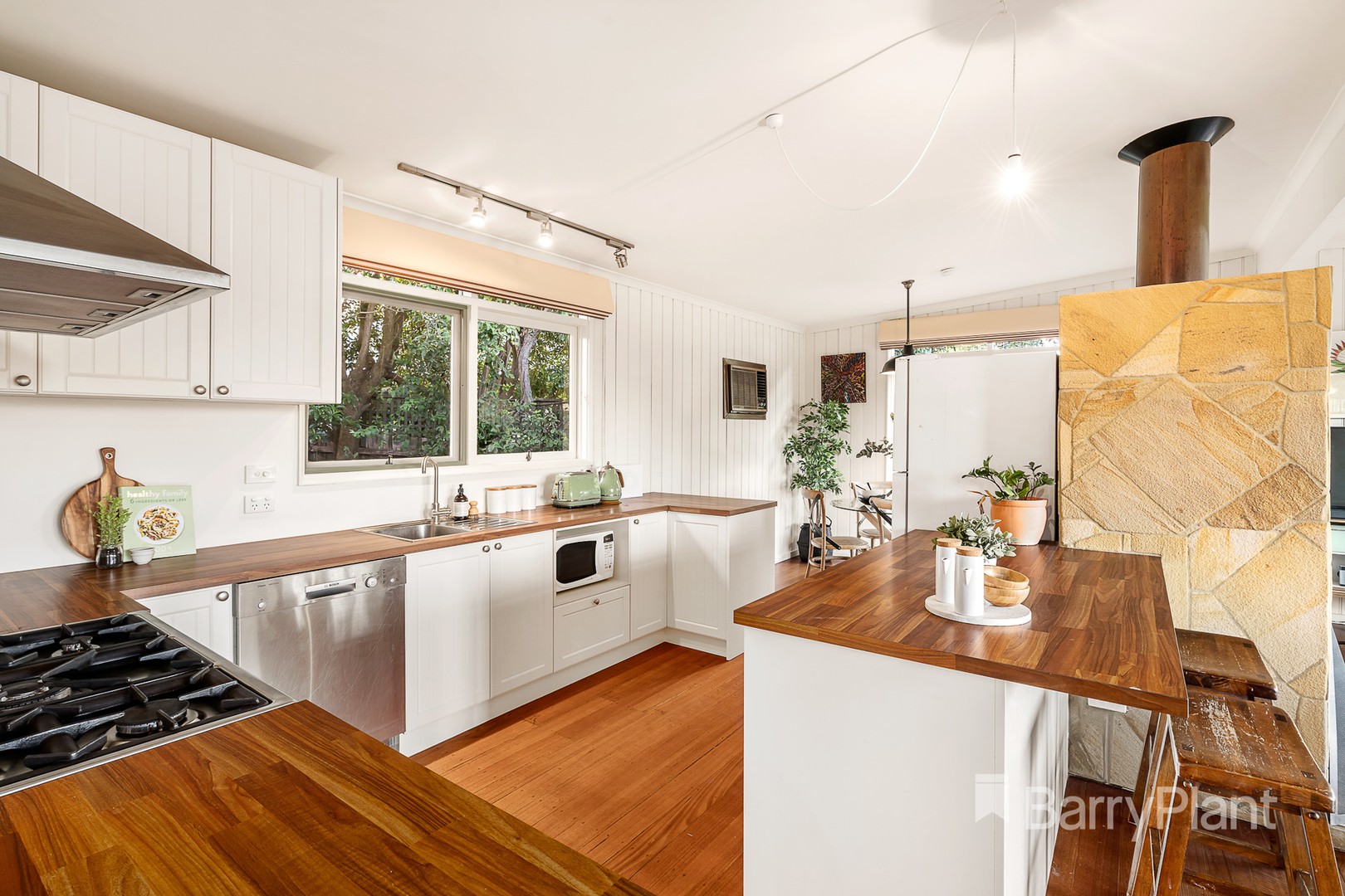 9 Leber Street, Warrandyte, VIC 3113, Warrandyte - Thumbnail 4