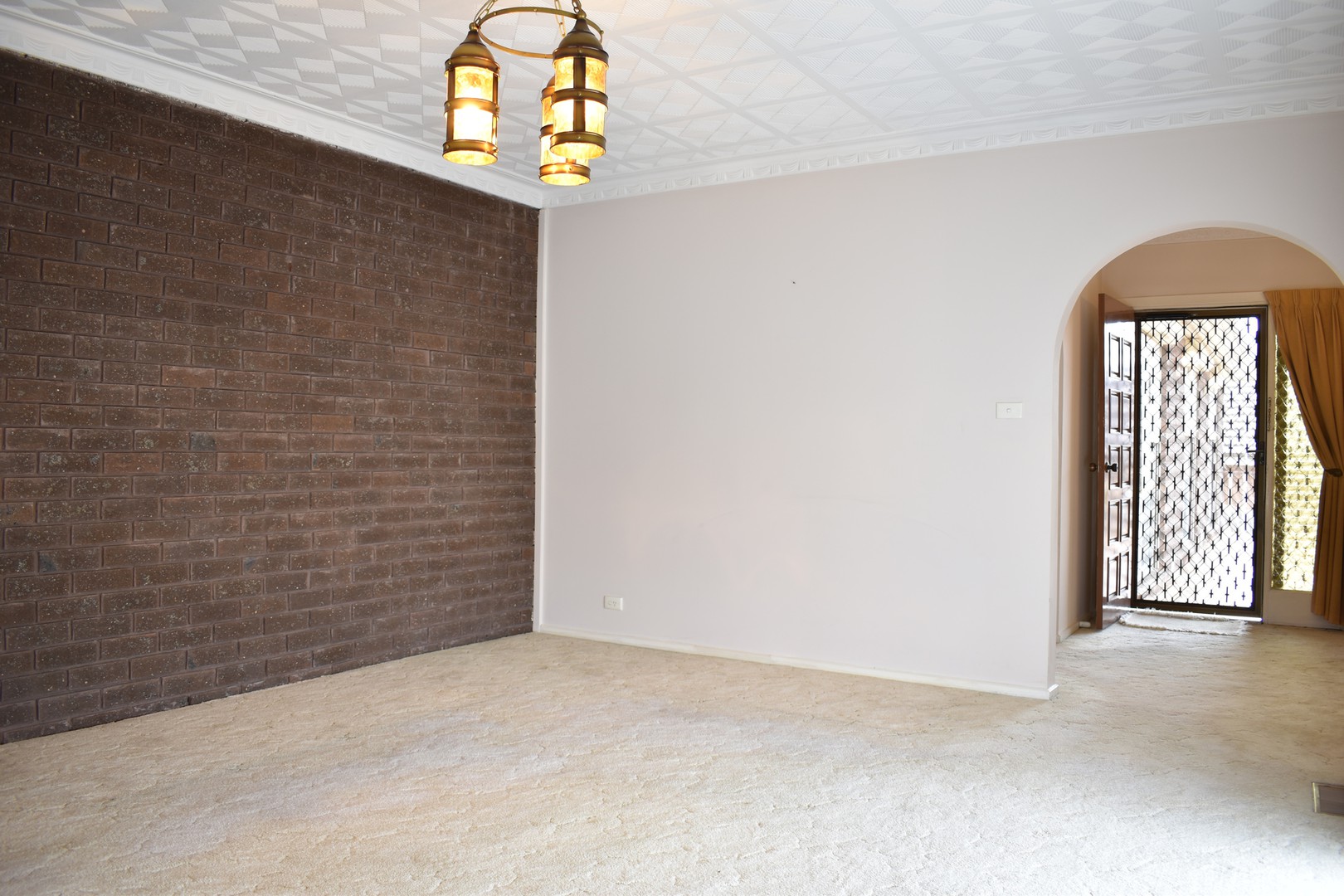 138 Mount View Road, Lalor, VIC 3075 - Thumbnail 2 - 31/01/2020