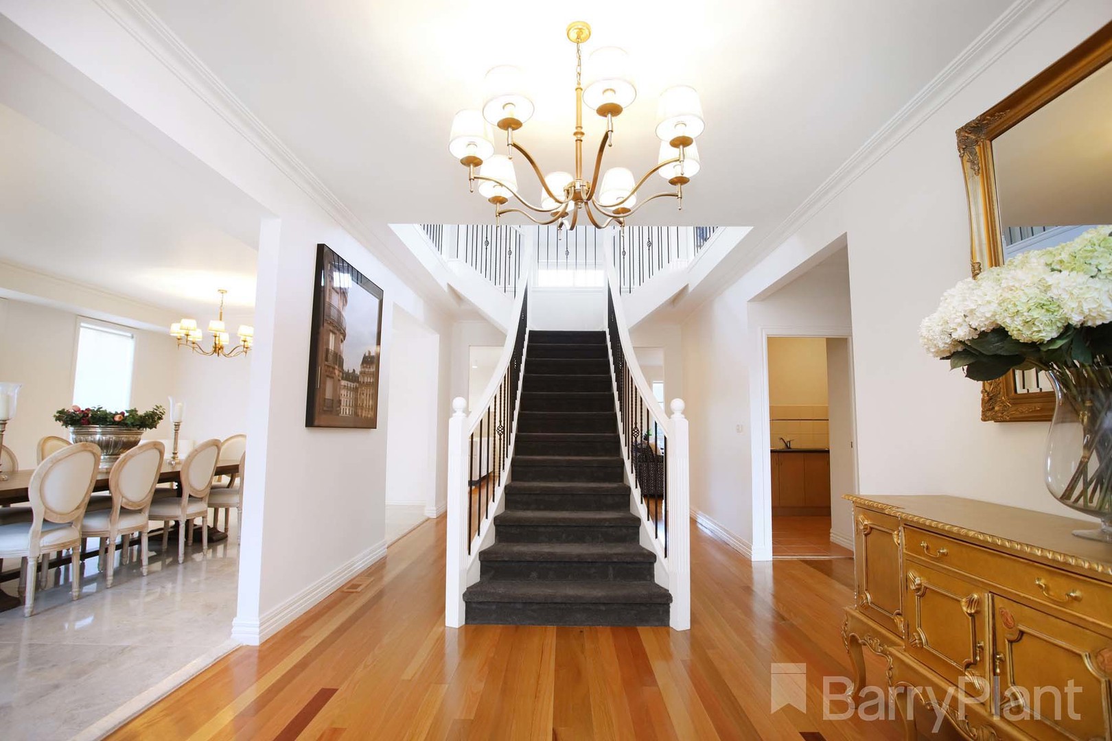 17 Piccadilly Court, Greenvale, VIC 3059 - Thumbnail 2 - 04/02/2020