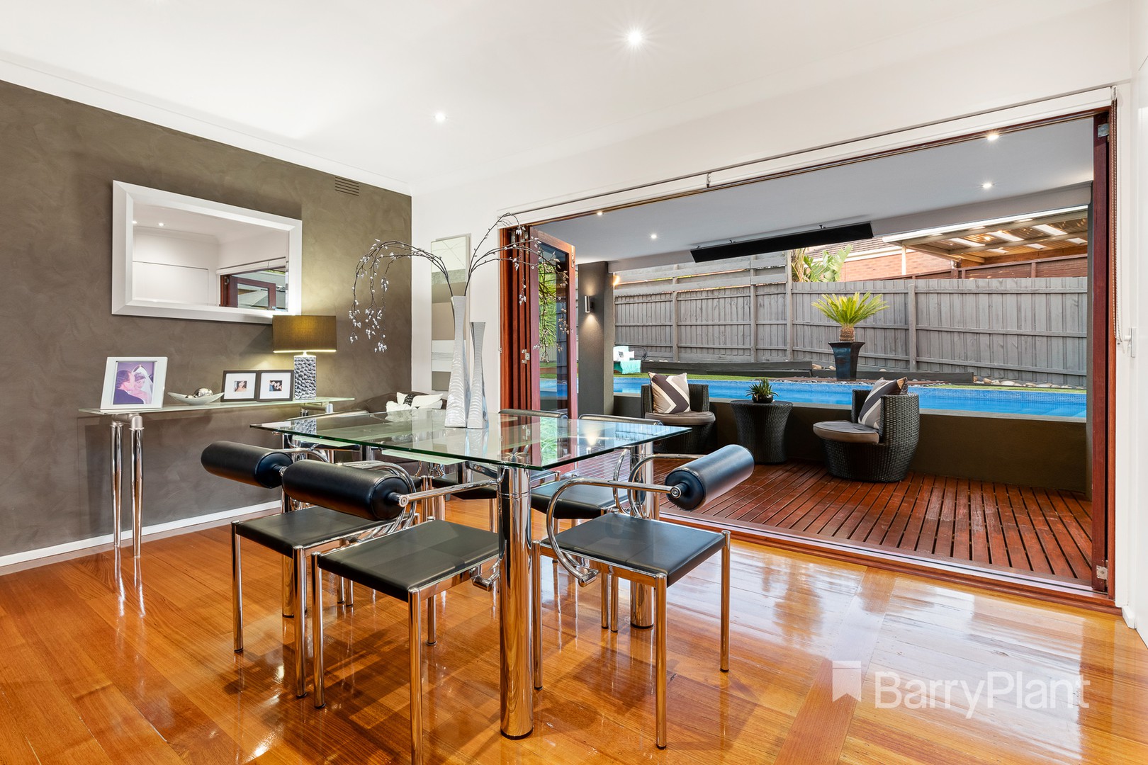 10 Stafford CourtDoncaster East, VIC 3109, Doncaster East - Thumbnail 4
