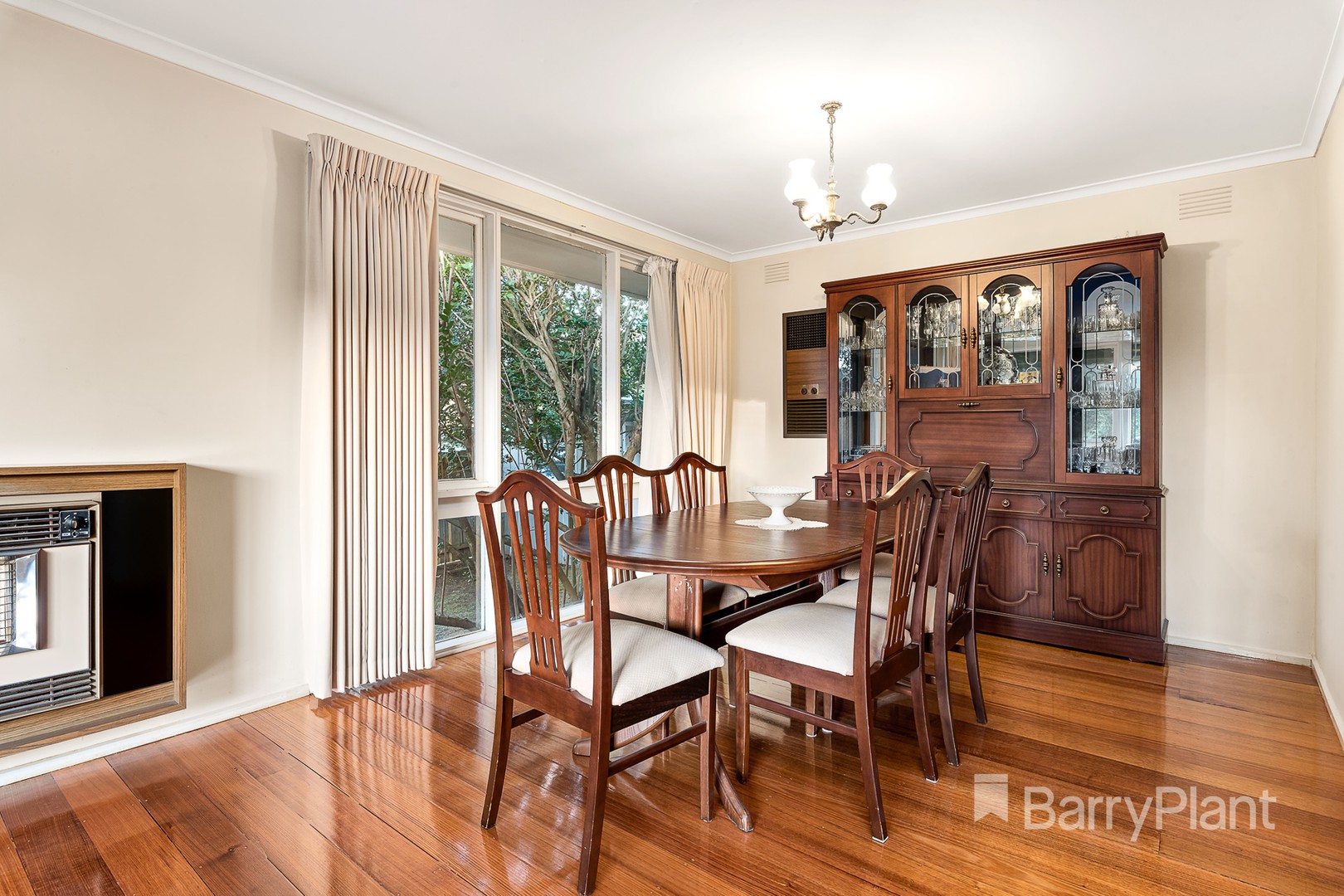 1 Sandhurst Avenue, Doncaster East, VIC 3109, Doncaster East - Thumbnail 4