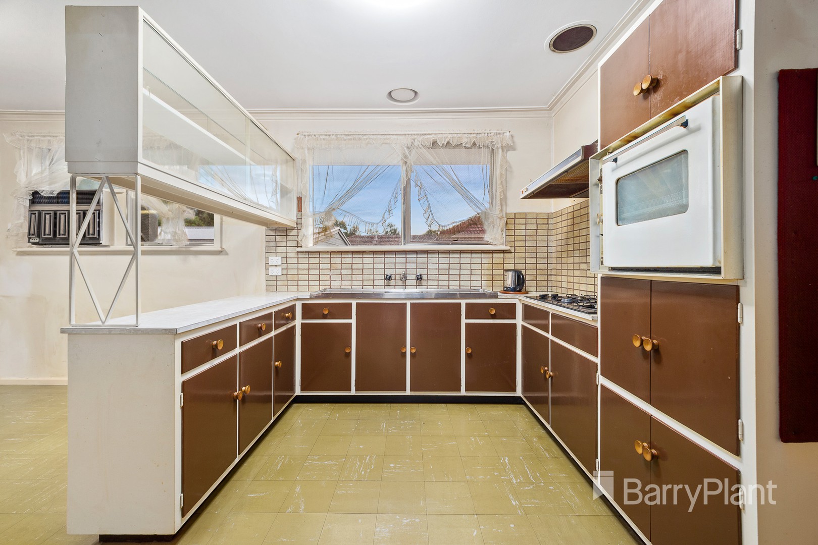 2 Menarra Street, Doncaster, VIC 3108, Doncaster - Thumbnail 6