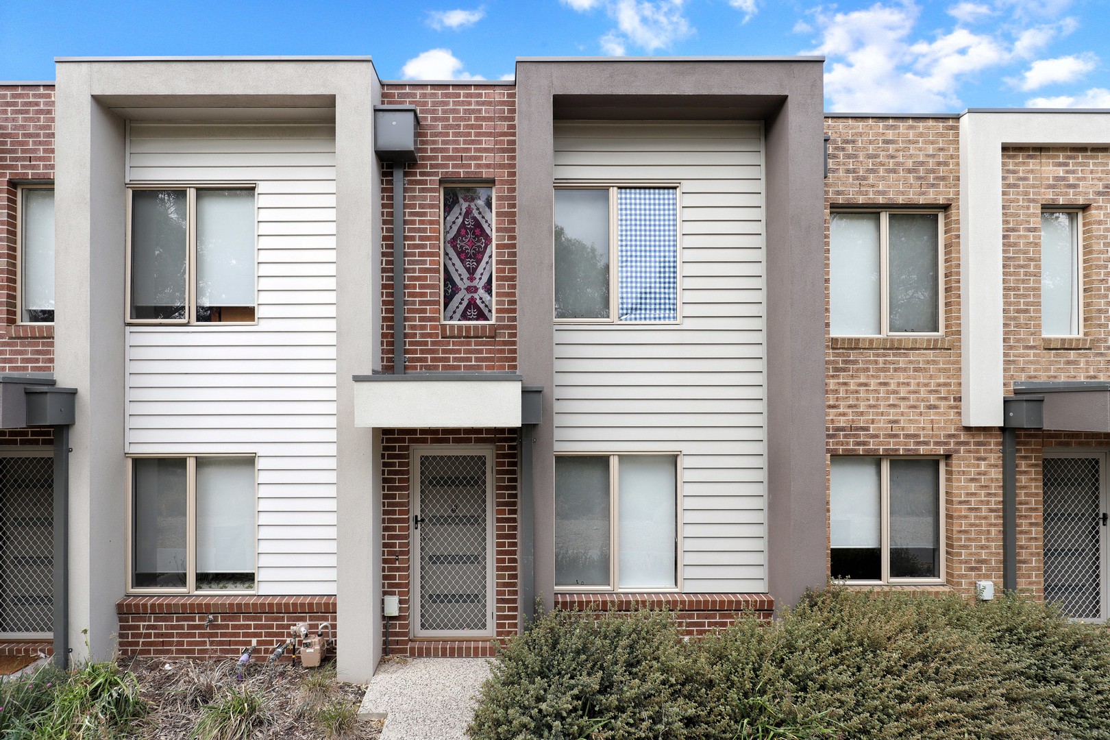 24 Etheridge Lane, Craigieburn, VIC 3064 - Thumbnail 1 - 17/02/2020