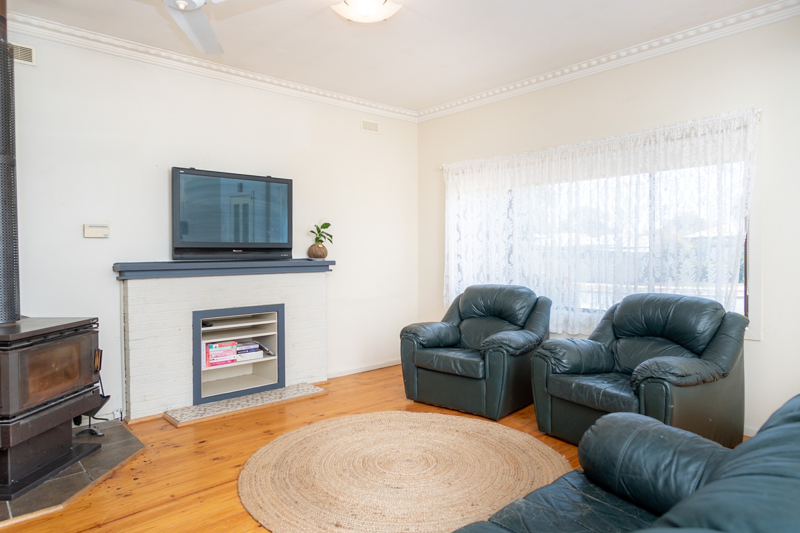 61 Hector Street, Mildura, VIC 3500 - Thumbnail 2 - 20/02/2020