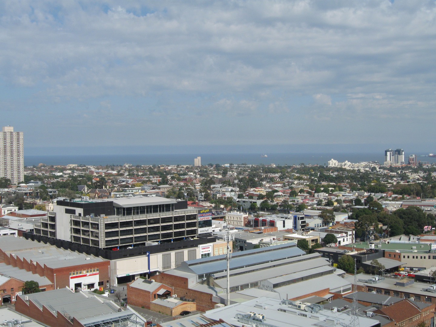 2203/109 Clarendon Street, Southbank, VIC 3006 - Thumbnail 2 - 26/02/2020