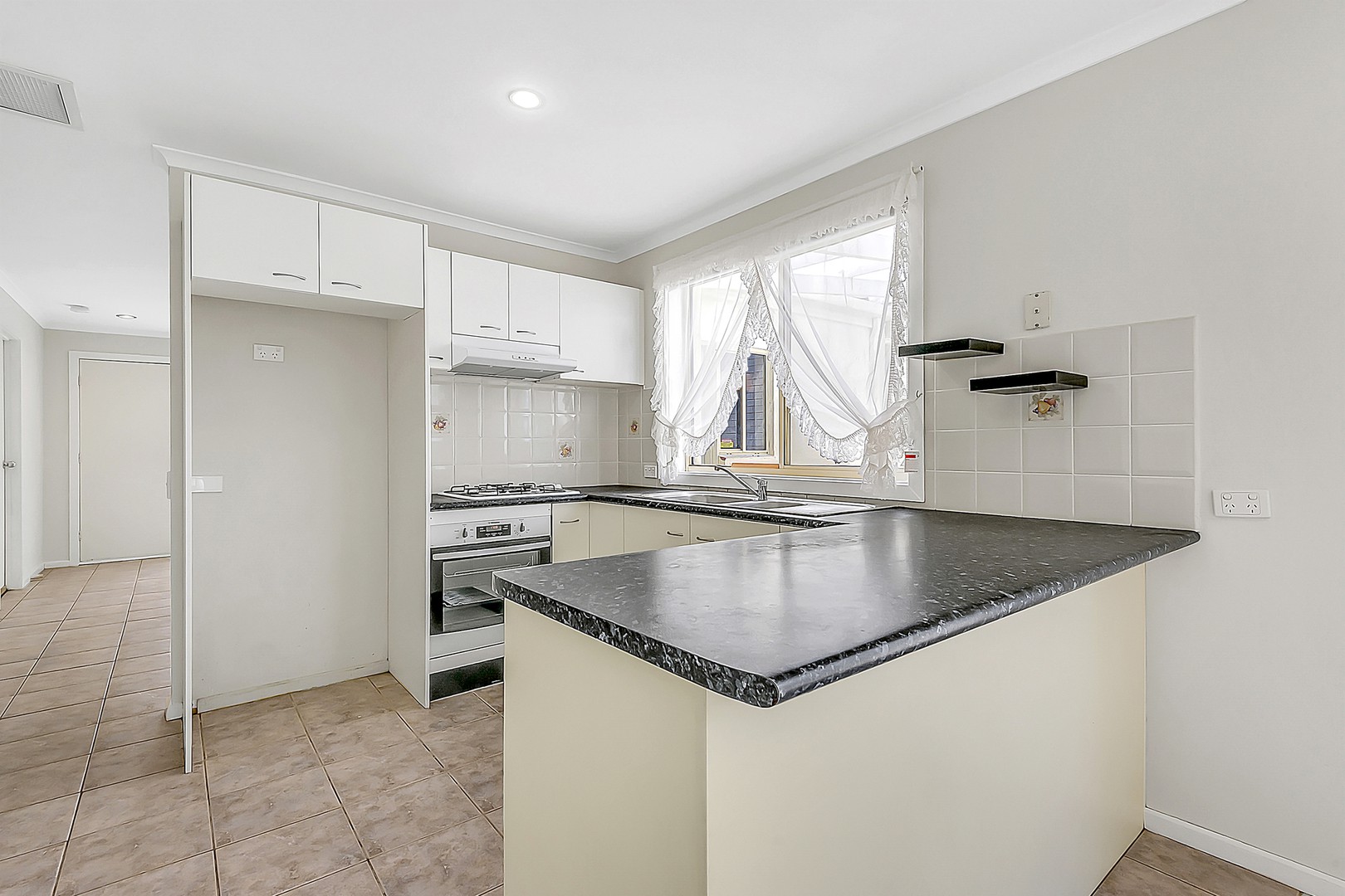 4 Dodd Place, Roxburgh Park, VIC 3064 - Thumbnail 1 - 27/02/2020