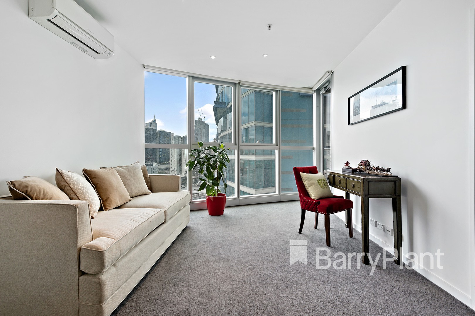 1703/231 Harbour Esplanade, Docklands, VIC 3008 - Thumbnail 2 - 02/03/2020