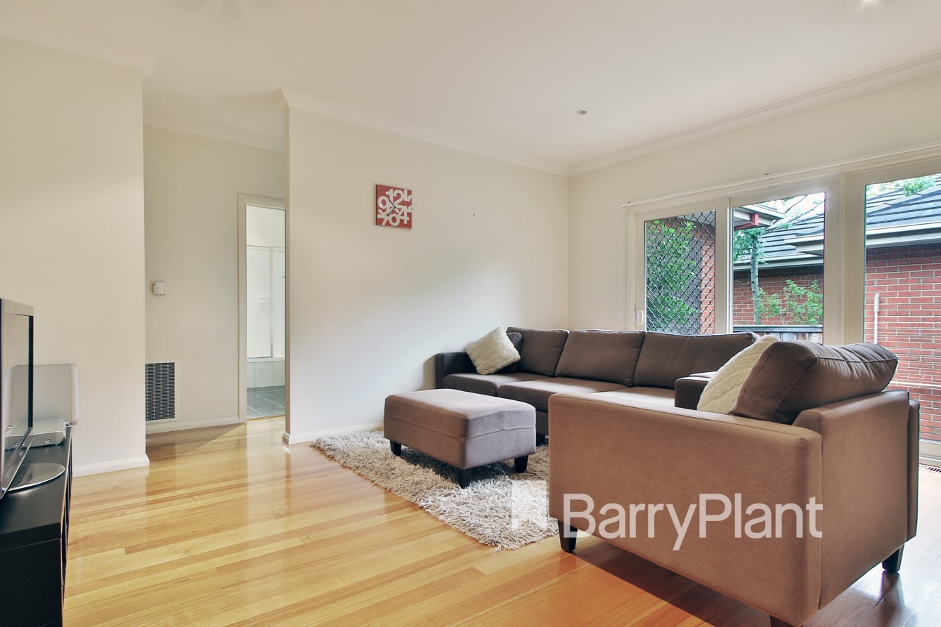 1/13 Turnstone Street, Doncaster East, VIC 3109 - Thumbnail 2 - 02/03/2020