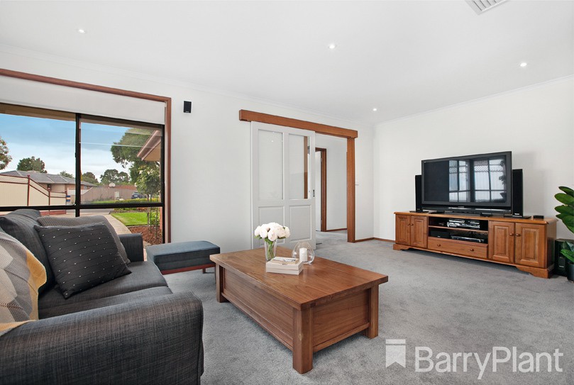 7 Brookes Court, Mill Park, VIC 3082 - Thumbnail 2 - 04/03/2020