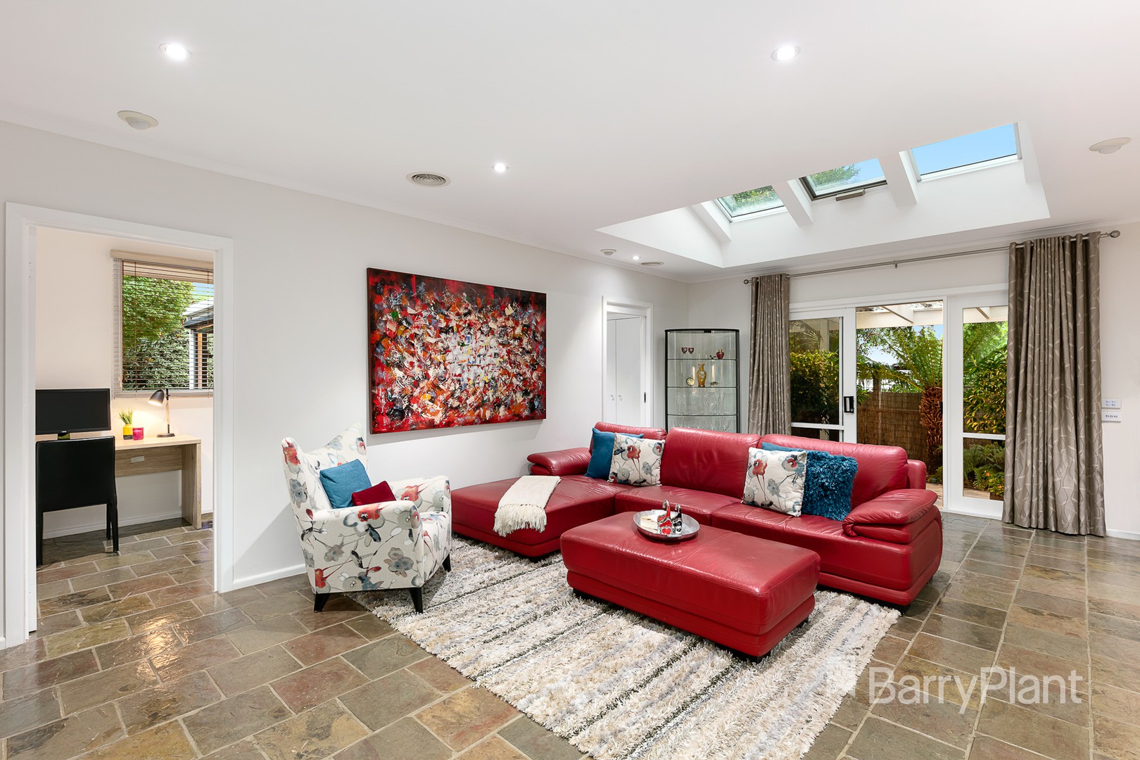 17 Hampshire Road, Doncaster, VIC 3108, Doncaster - Thumbnail 3