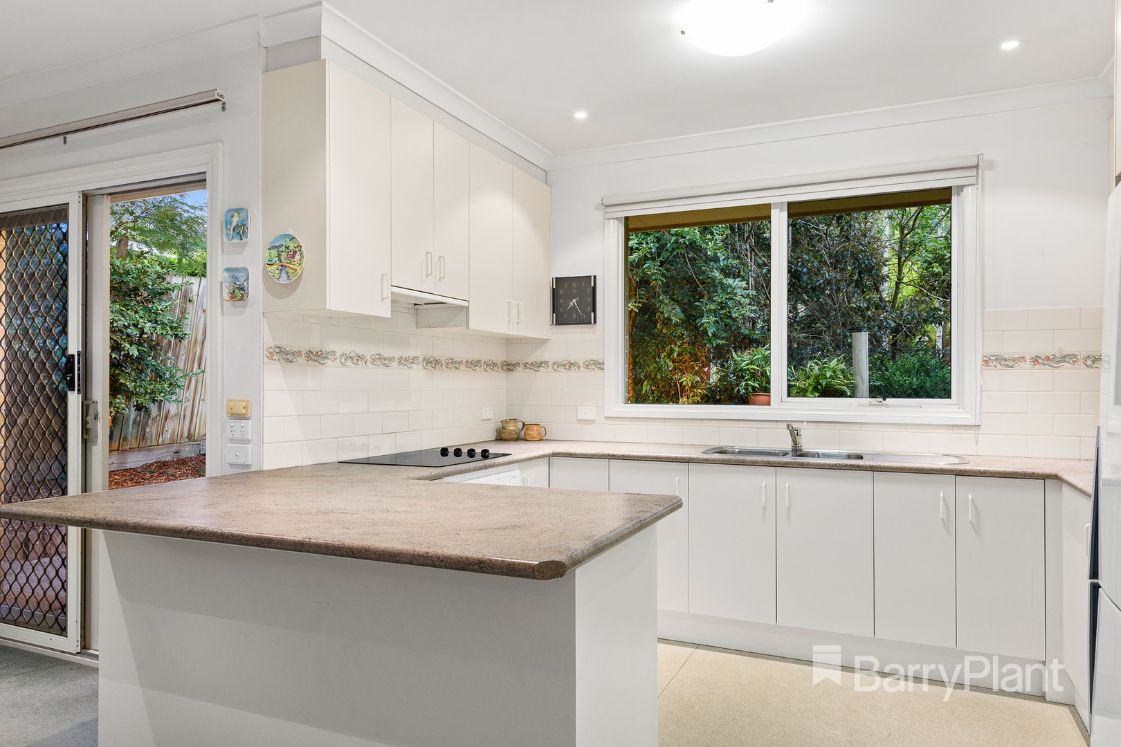 4/14 Weigela CourtForest Hill, VIC 3131, Forest Hill - Thumbnail 5