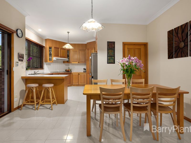 6 Upland CourtEltham North, VIC 3095, Eltham North - Thumbnail 4