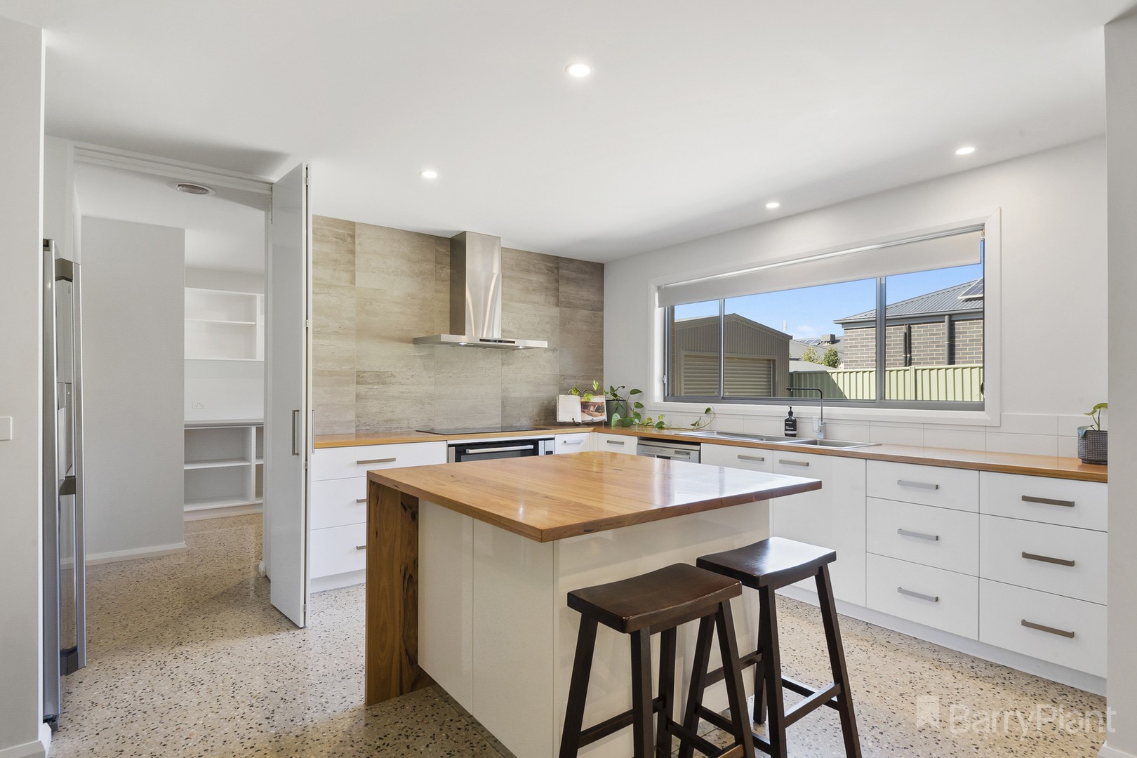 125 Mcivor Forest Drive, Junortoun, VIC 3551 - Thumbnail 2 - 26/03/2020