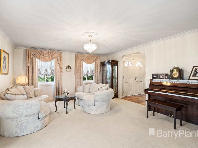 6 Teringa Court, Doncaster East, VIC 3109, Doncaster East - Thumbnail 2