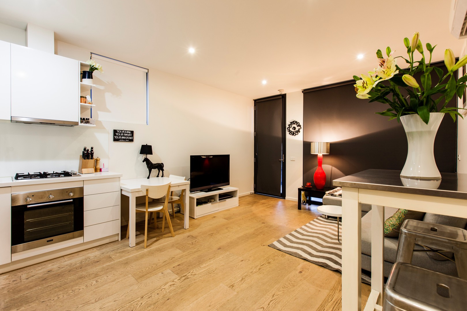 1/28 The Avenue, Prahran, VIC 3181 - Thumbnail 1 - 12/04/2020