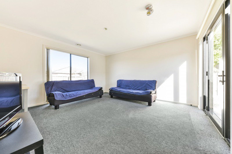 Room 2/3 Blackheath Mews, Waurn Ponds, VIC 3216 - Thumbnail 2 - 20/04/2020