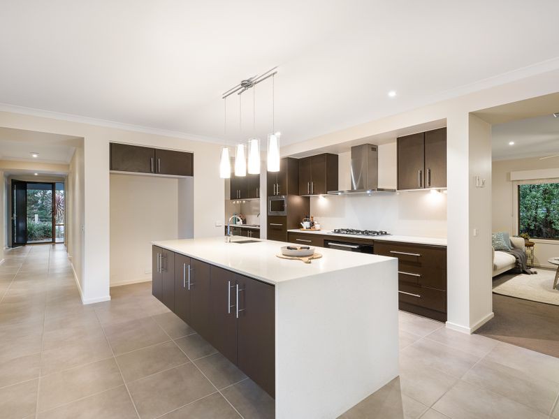 95 Newmans Road, Templestowe, VIC 3106, Templestowe - Thumbnail 2