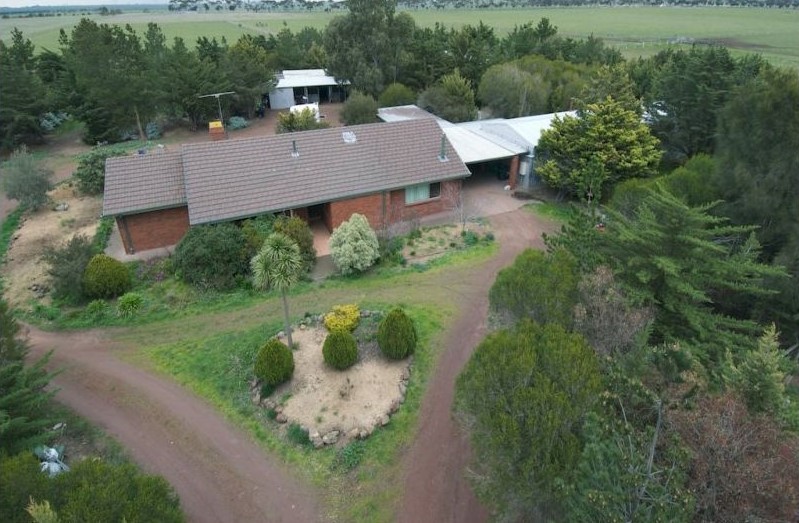 435 Konagadeera Road, Wildwood, VIC 3429 - Thumbnail 2 - 27/04/2020