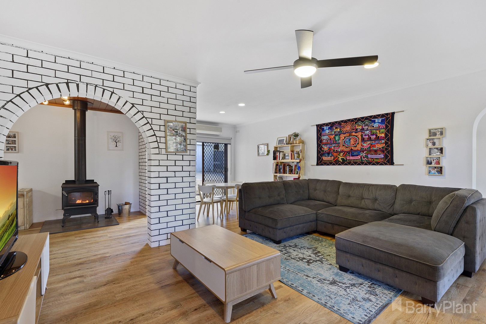 252 MacKenzie Street WestKangaroo Flat, VIC 3555, Kangaroo Flat - Thumbnail 4