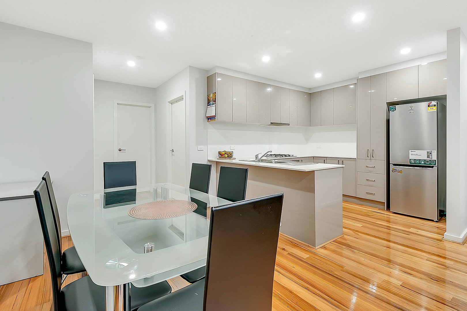 53 Furlong StreetCraigieburn, VIC 3064, Craigieburn - Thumbnail 4