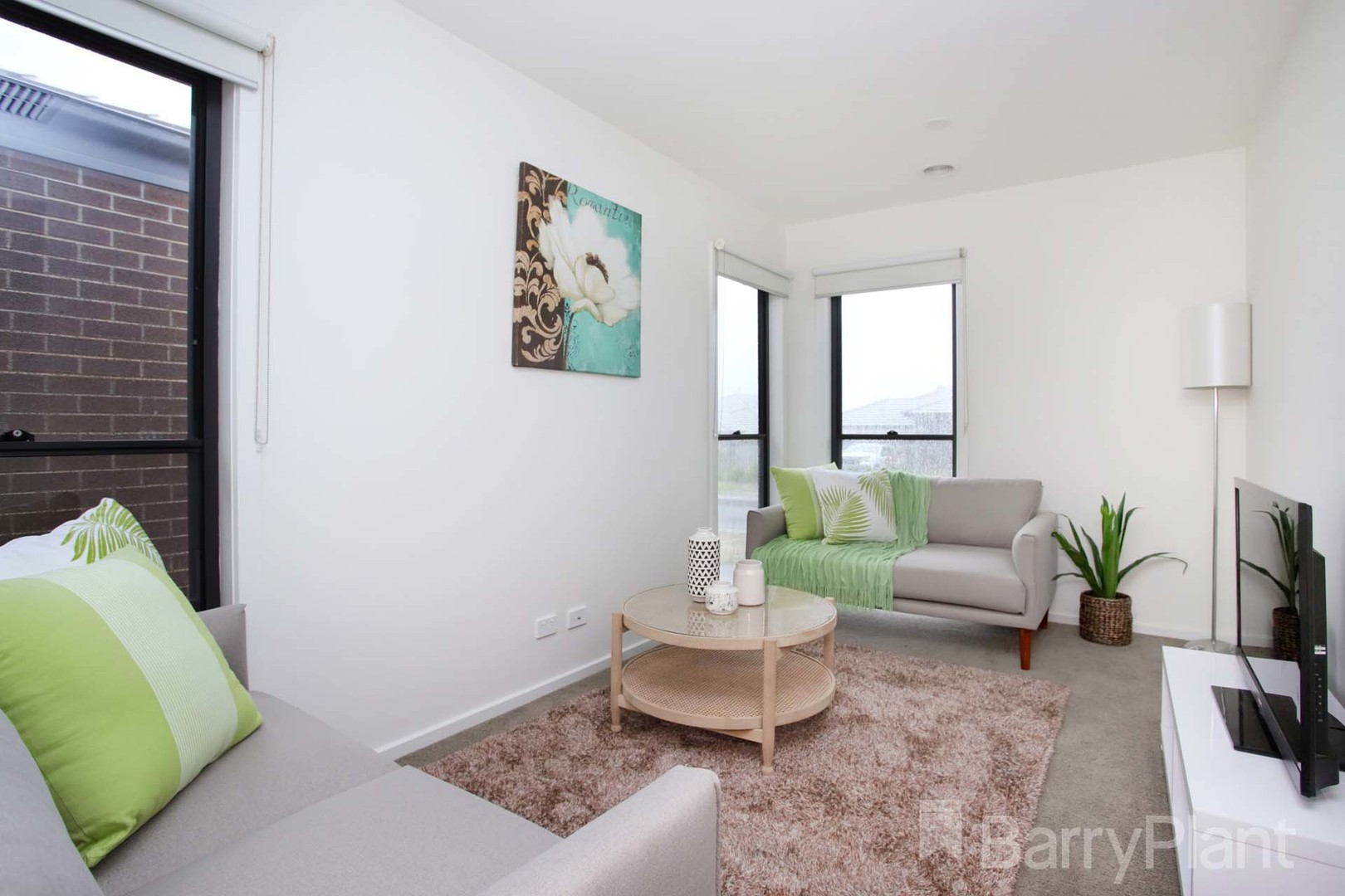 10 Lavinia StreetGreenvale, VIC 3059, Greenvale - Thumbnail 3