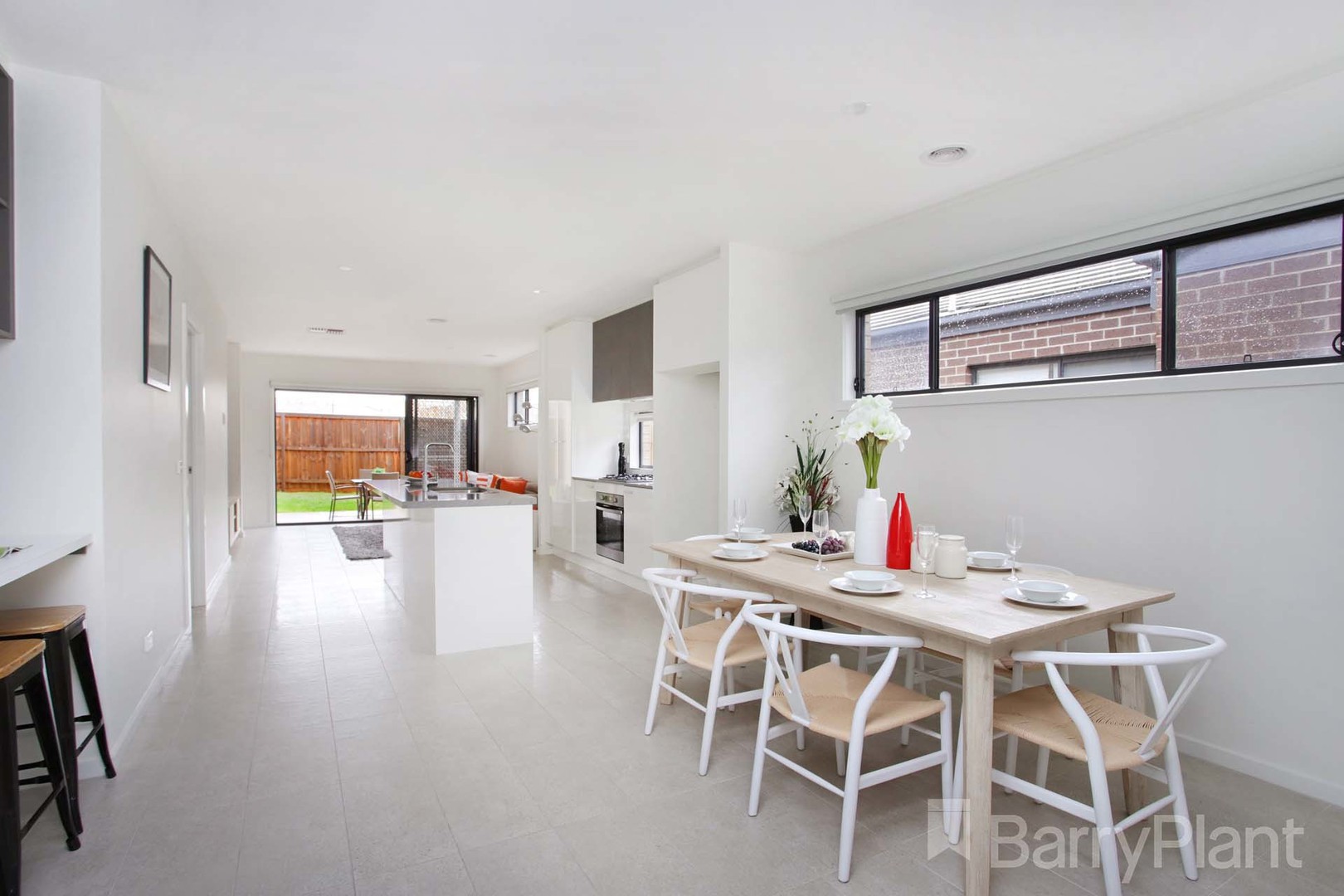 10 Lavinia StreetGreenvale, VIC 3059, Greenvale - Thumbnail 7