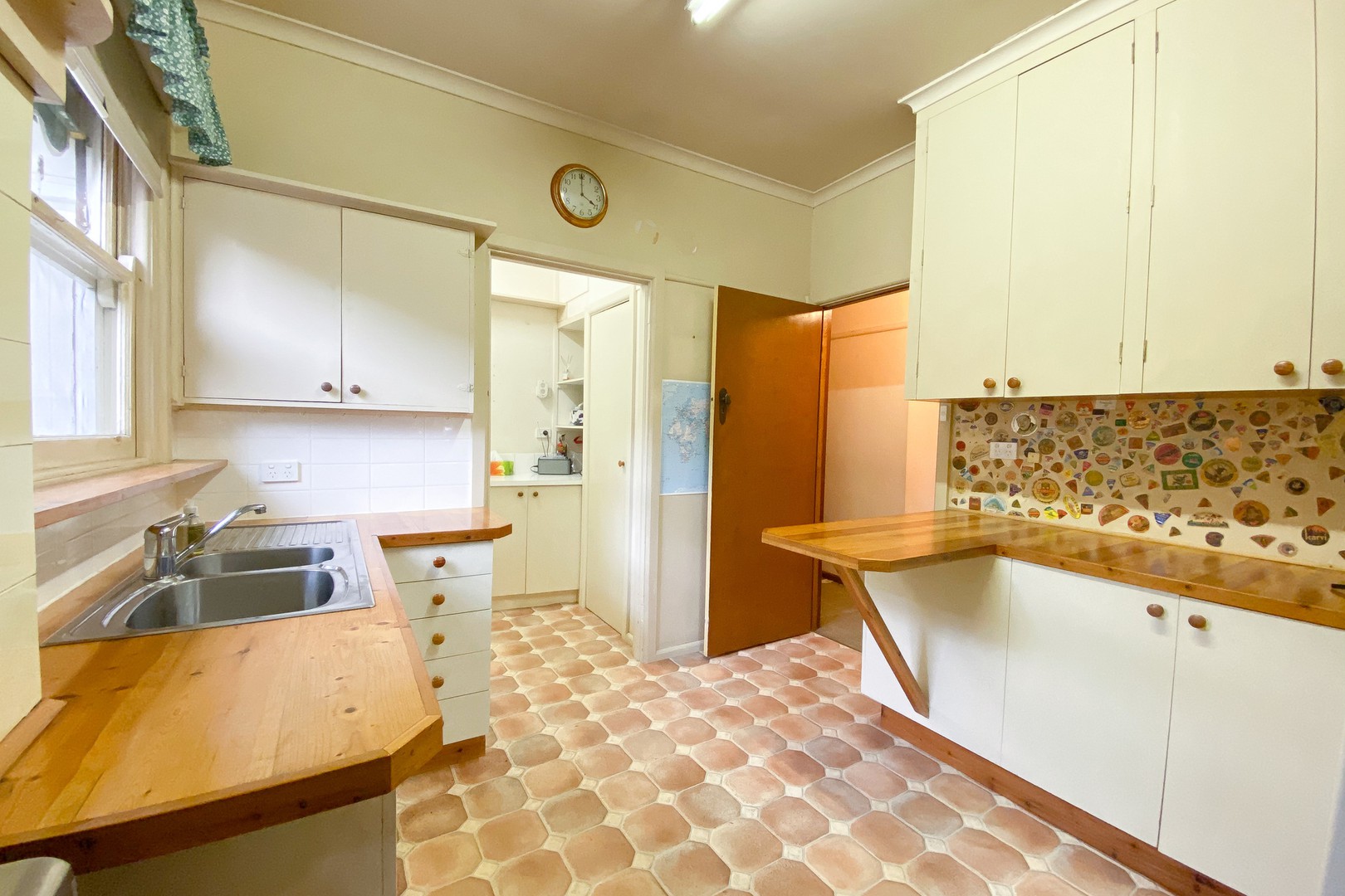 221 Springfield Road, Blackburn North, VIC 3130, Blackburn North - Thumbnail 7