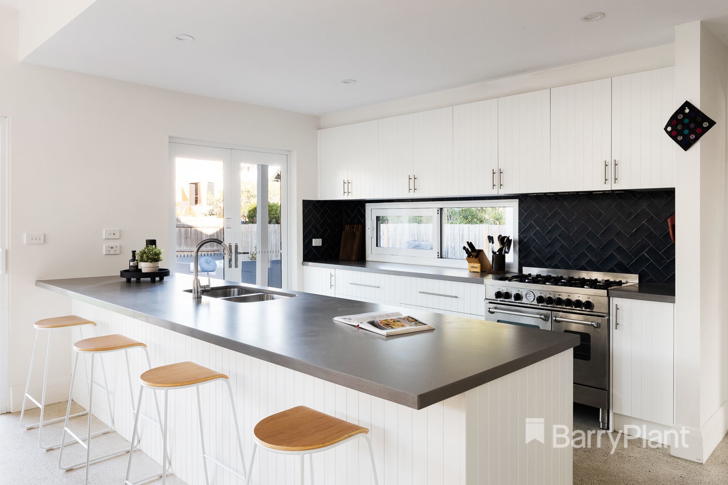 24 Etnam StreetPreston, VIC 3072, Preston - Thumbnail 4