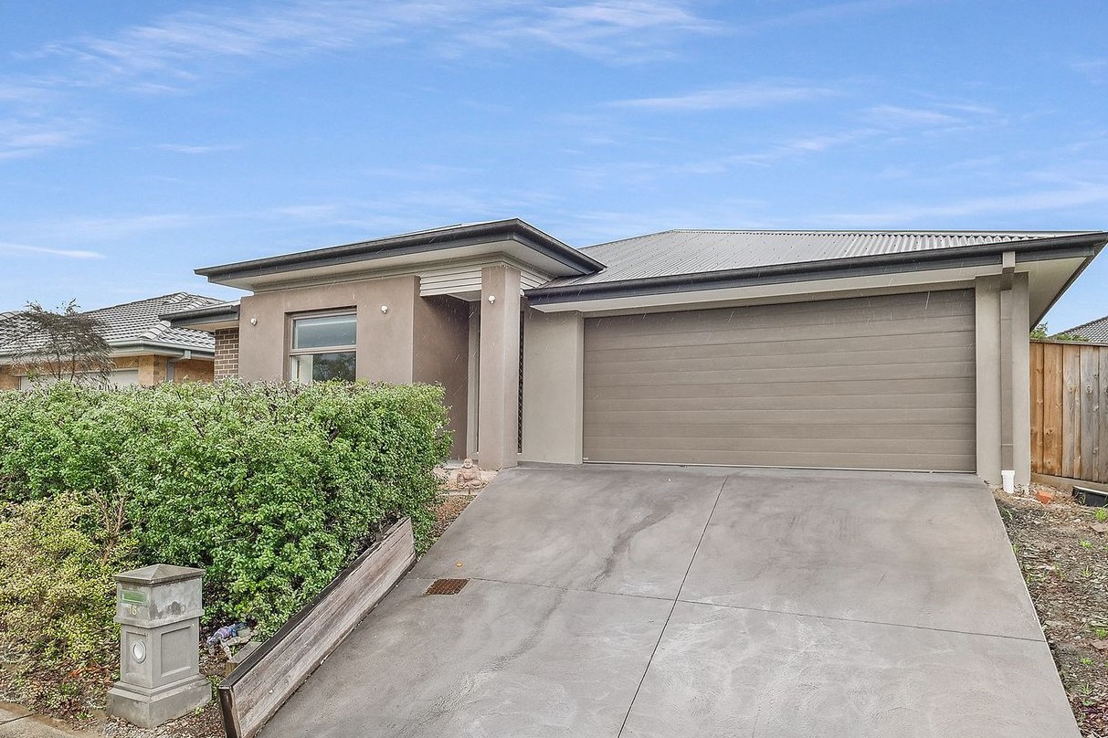 16 Shakespeare Grove, Officer, VIC 3809 - Thumbnail 2 - 01/05/2020