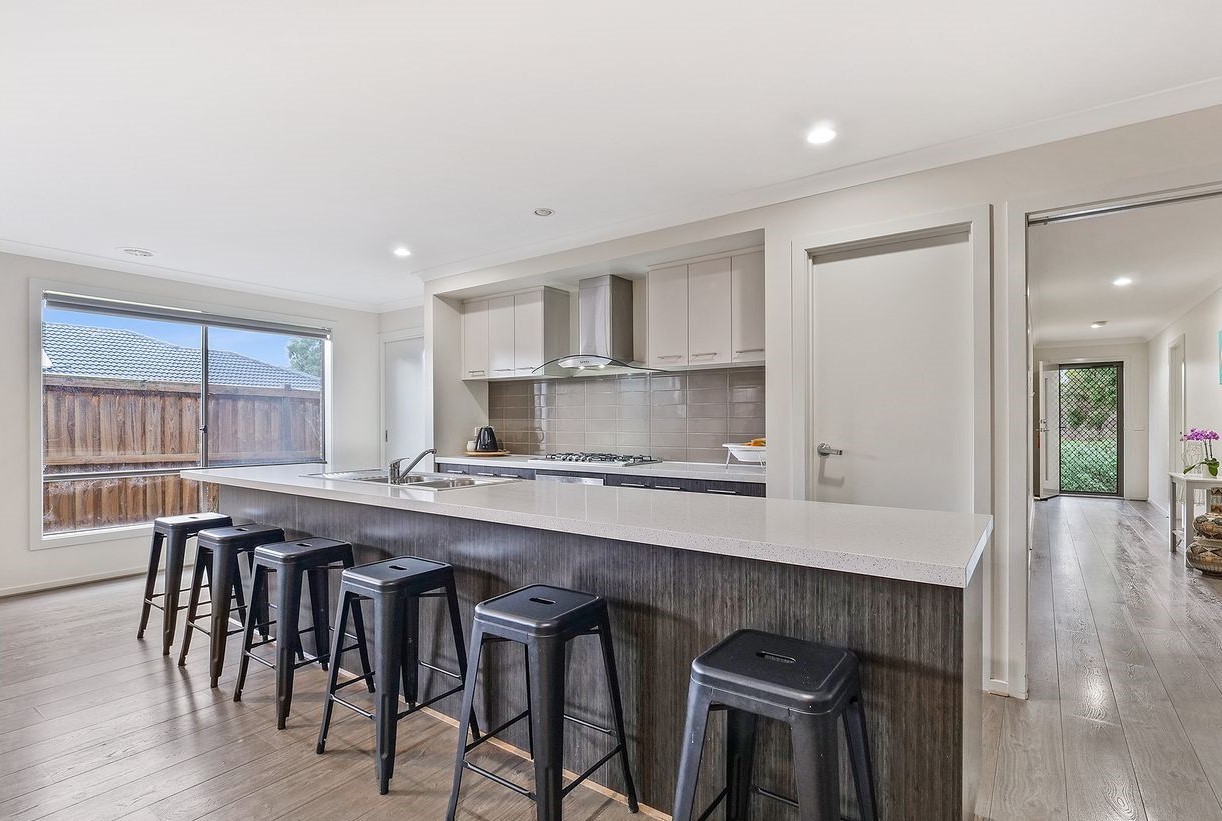 16 Shakespeare Grove, Officer, VIC 3809 - Thumbnail 1 - 01/05/2020