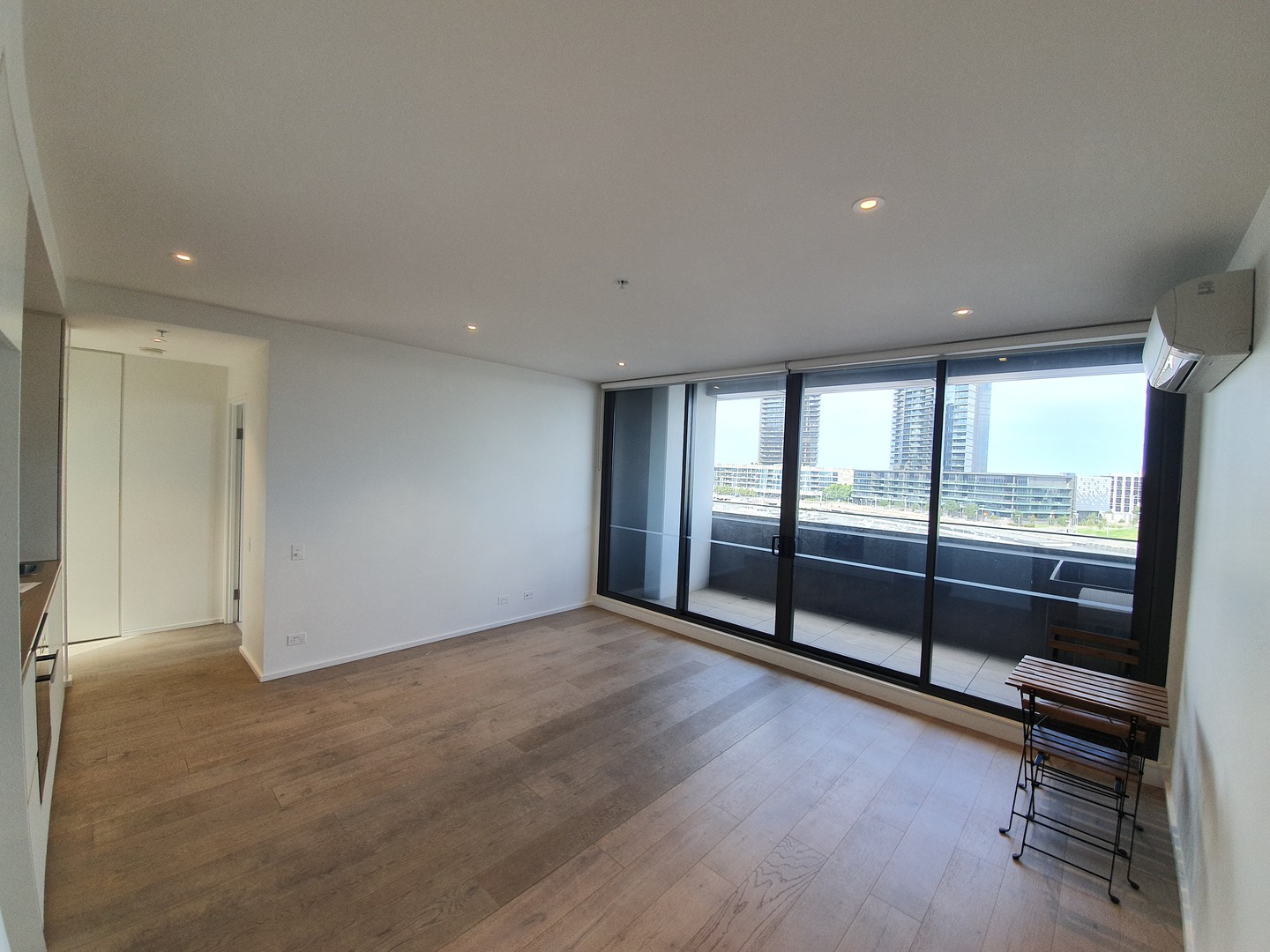 401s/883 Collins Street, Docklands, VIC 3008 - Thumbnail 1 - 07/05/2020