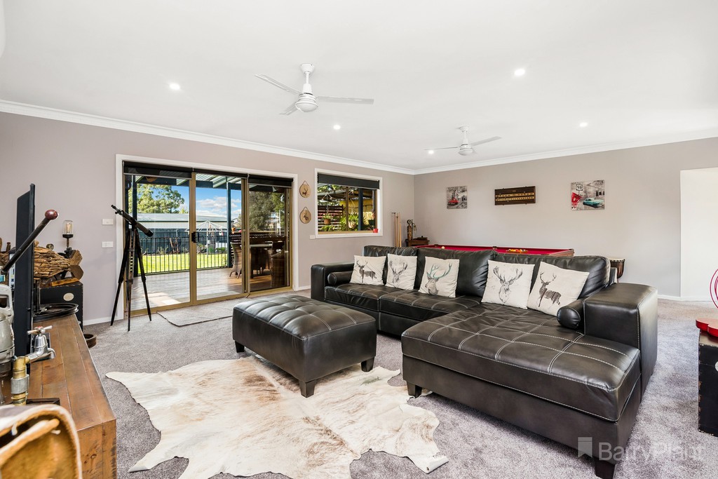 37 Racecourse RdRiddells Creek, VIC 3431, Riddells Creek - Thumbnail 3