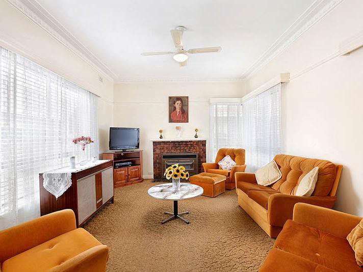 11 Heather AvenuePascoe Vale, VIC 3044, Pascoe Vale - Thumbnail 2