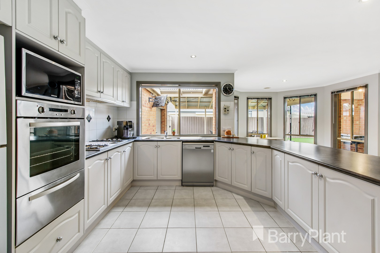 31 Skipton StreetKurunjang, VIC 3337, Kurunjang - Thumbnail 2